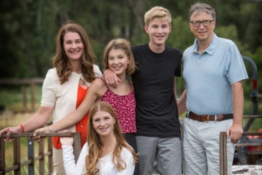 Những tỷ phú siêu giàu không cho con thừa kế nhiều tài sản