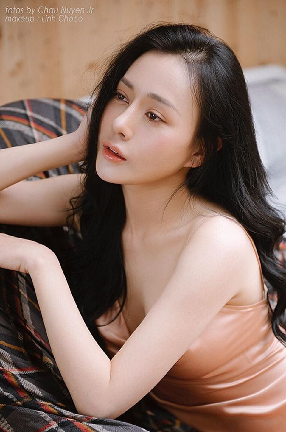 Phương Oanh: “Vừa biết tin tôi có bạn trai, bố mẹ đã tính chuyện đám cưới” - 2 Phương Oanh: “Vừa biết tin tôi có bạn trai, bố mẹ đã tính chuyện đám cưới” - 2
