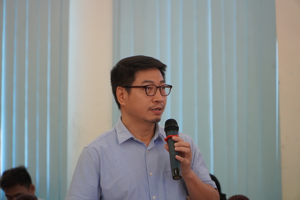 TPHCM tìm cách mở thêm trạm sạc cho xe điện - 2 TPHCM tìm cách mở thêm trạm sạc cho xe điện - 2