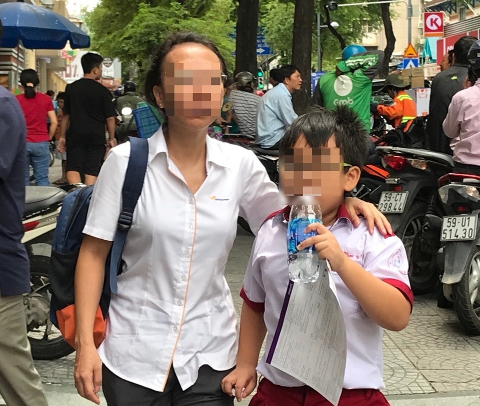 Học sinh tiểu học ráo riết luyện thi vào lớp 6 trường chuyên Trần Đại Nghĩa - 2 Học sinh tiểu học ráo riết luyện thi vào lớp 6 trường chuyên Trần Đại Nghĩa - 2