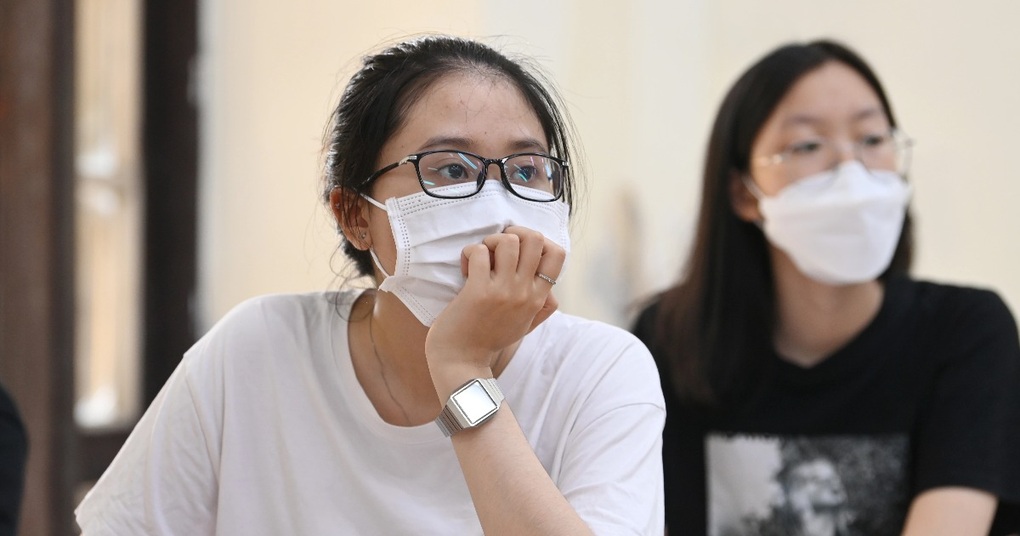 Thí sinh nói đề thi tốt nghiệp THPT tiếng Anh khá dễ - 4 Thí sinh nói đề thi tốt nghiệp THPT tiếng Anh khá dễ - 4