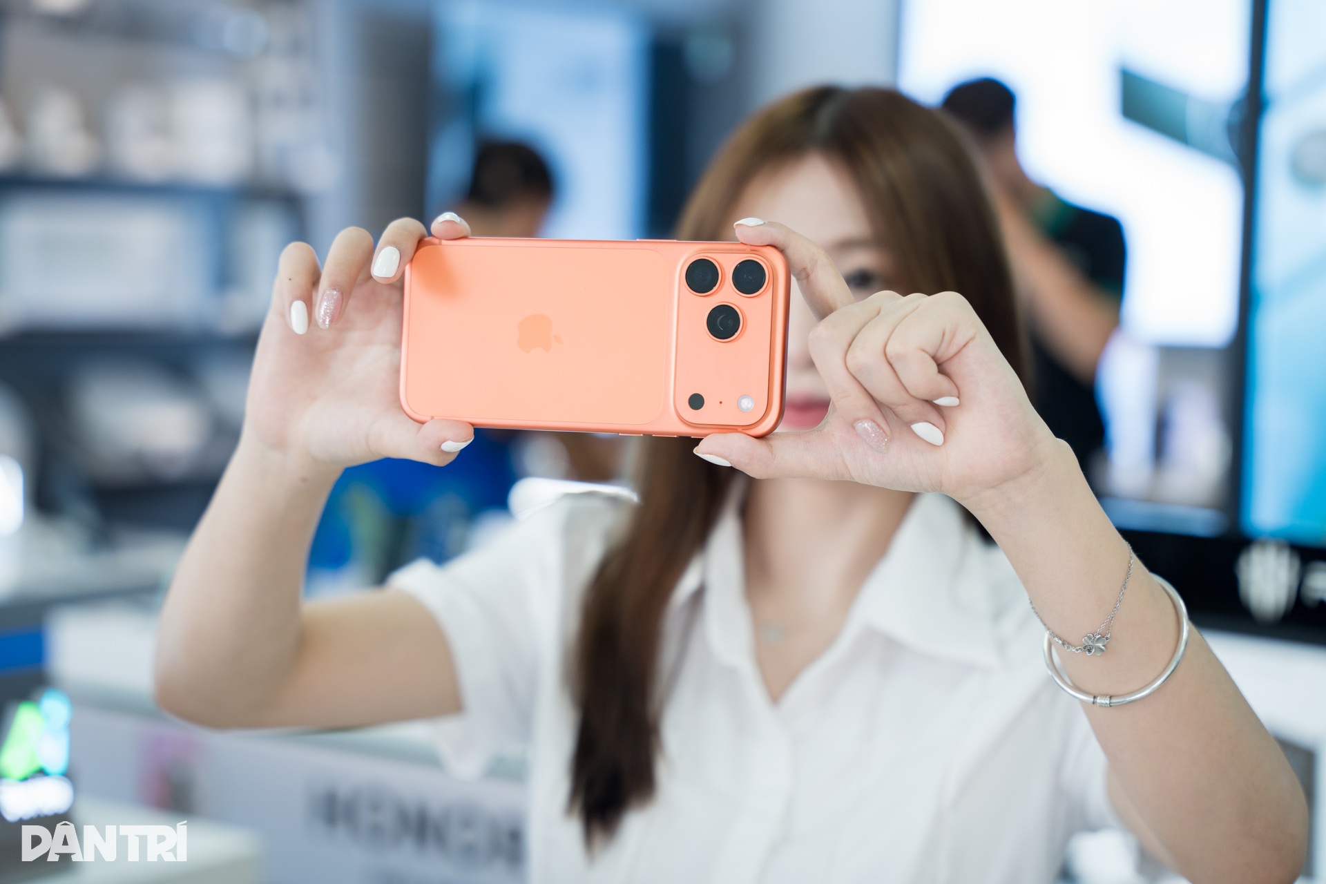 Đánh giá iPhone 17 Pro Max: Hiệu năng, pin và camera có xứng với mức giá? - 2