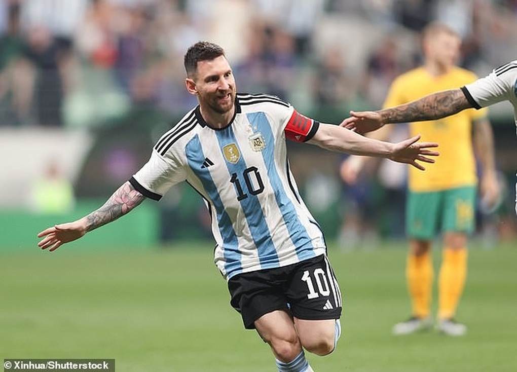 Messi lập siêu phẩm chỉ sau 80 giây giúp Argentina đánh bại Australia - 2 Messi lập siêu phẩm chỉ sau 80 giây giúp Argentina đánh bại Australia - 2