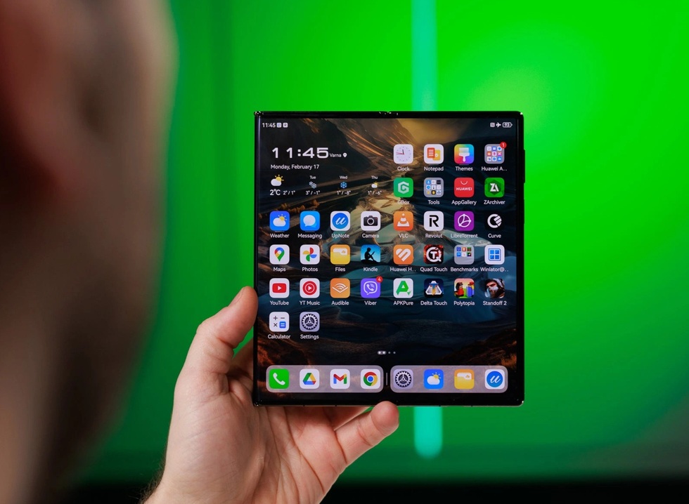 Đánh giá Huawei Mate XT: Điện thoại biến thành máy tính bảng - 5 Đánh giá Huawei Mate XT: Điện thoại biến thành máy tính bảng - 5