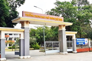 Hiệu trưởng lập hợp đồng "khống" sửa trường để ... sửa nhà riêng