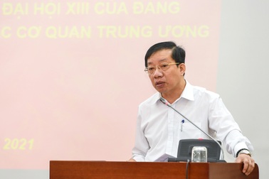 "Mỗi cán bộ, đảng viên phải nghiêm túc nghiên cứu, học tập Nghị quyết"