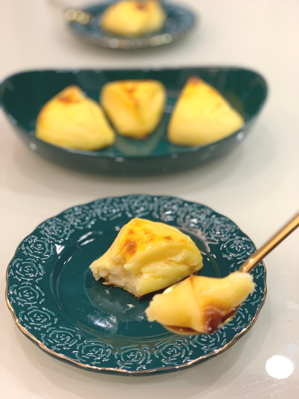 Vào bếp ngày giãn cách: Bánh trứng nướng ngon quên lối về - 2 Vào bếp ngày giãn cách: Bánh trứng nướng ngon quên lối về - 2