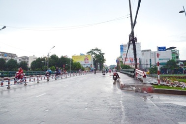 TPHCM: Phân luồng giao thông sau khi đóng cầu Bông, cầu Hậu Giang 