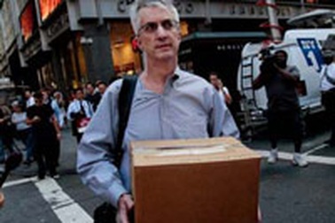 Khủng hoảng tài chính Mỹ: Chứng khoán Việt Nam có vạ lây?