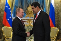Tổng thống Venezuela đề nghị ông Putin giúp đỡ