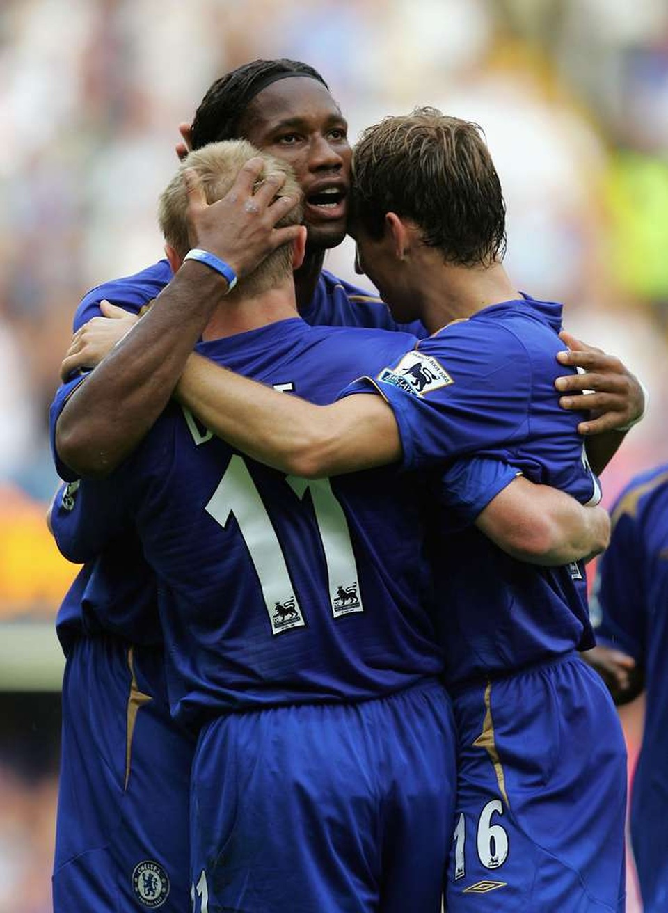Năm “tam sát” xuất sắc nhất lịch sử Premier League - 2 Năm “tam sát” xuất sắc nhất lịch sử Premier League - 2