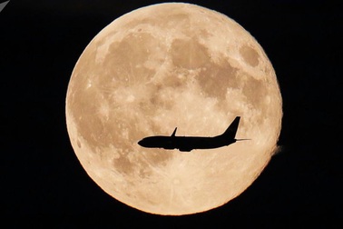 Các nhà khoa học nói về sự nguy hiểm trong ngày trăng tròn