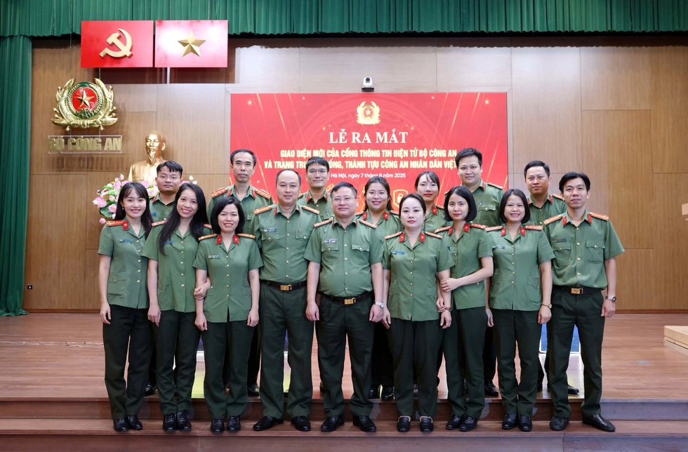 Bộ trưởng Bộ Công an: Tham mưu chiến lược phải tập trung cao độ trí tuệ - 3
