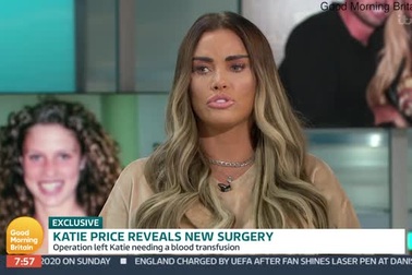 Người mẫu tự tin khoe sắc sau loạt ảnh gây sốc từ phòng hậu phẫu