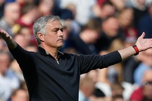 HLV Mourinho đối diện với nguy cơ cao bị sa thải