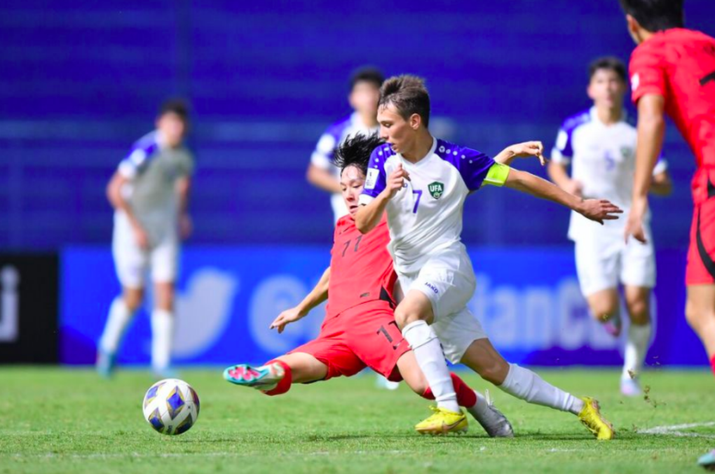 U17 Nhật Bản đối đầu U17 Hàn Quốc ở trận chung kết giải châu Á - 2 U17 Nhật Bản đối đầu U17 Hàn Quốc ở trận chung kết giải châu Á - 2