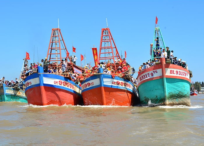 Lễ hội Nghinh Ông mang đậm văn hóa dân gian đặc sắc của ngư dân miền biển Gành Hào - Ảnh 2.