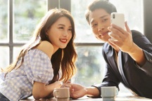 Buổi hẹn đầu, anh cười rồi nói một câu khiến tôi "tắt" luôn cảm xúc