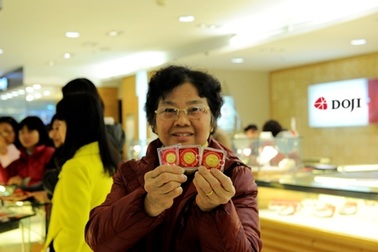 Tập đoàn DOJI bán ra 100.000 sản phẩm trong dịp Thần Tài