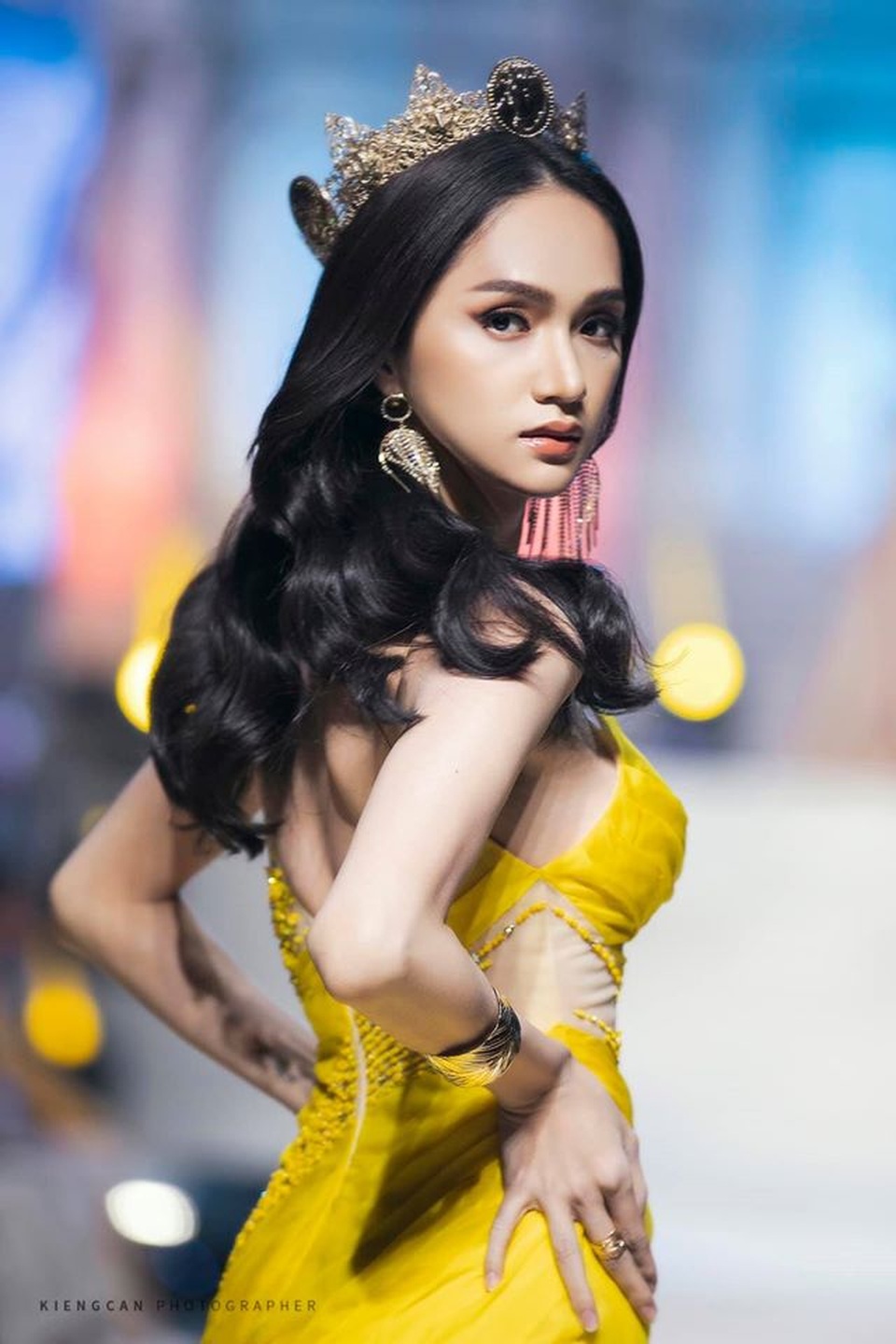 Khối tài sản đáng ngưỡng mộ của Hoa hậu Hương Giang ở tuổi 29 - 22 Khối tài sản đáng ngưỡng mộ của Hoa hậu Hương Giang ở tuổi 29 - 22