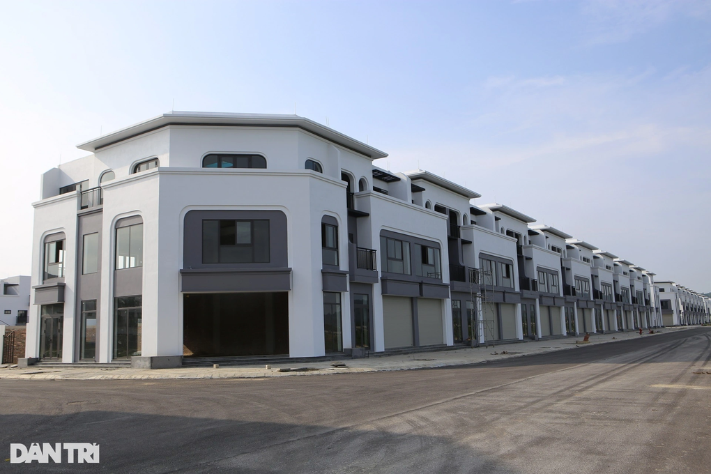 Chiếm đất xây dự án 800 tỷ đồng, chủ đầu tư bị đề nghị phạt gần 4 tỷ đồng - 2 Chiếm đất xây dự án 800 tỷ đồng, chủ đầu tư bị đề nghị phạt gần 4 tỷ đồng - 2