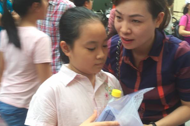 Chen chân thi vào lớp 6 Trường Nguyễn Tất Thành: 1 chọi 11