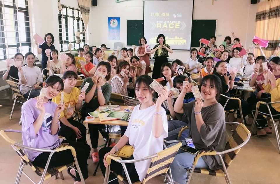 Nhận thức về bình đẳng giới: Tại sao luôn có hình ảnh con ma áo trắng? - 2 Nhận thức về bình đẳng giới: Tại sao luôn có hình ảnh con ma áo trắng? - 2