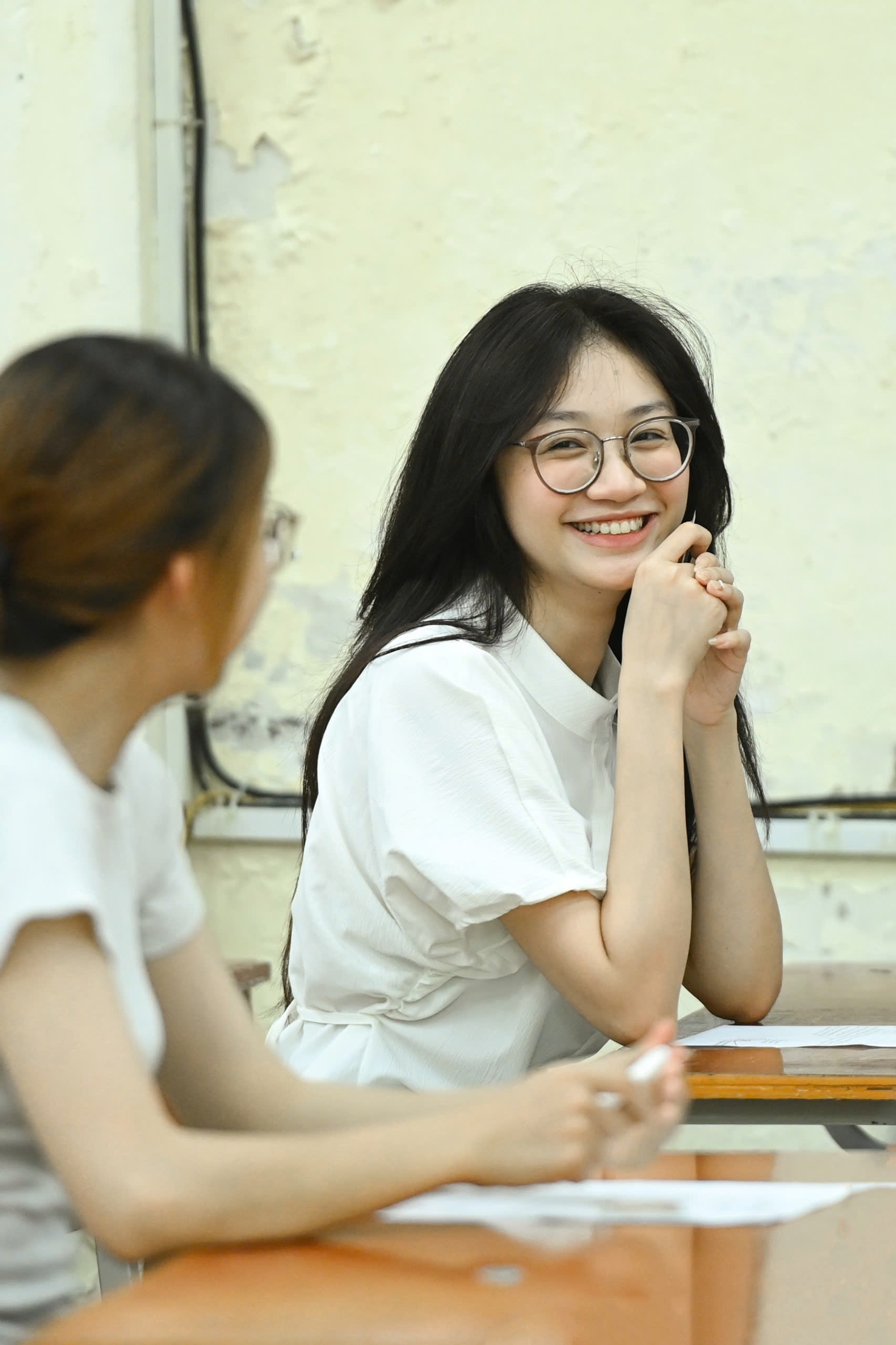 Hơn 1,1 triệu thí sinh bước vào thi tốt nghiệp THPT 2025 với môn ngữ văn - 6 Hơn 1,1 triệu thí sinh bước vào thi tốt nghiệp THPT 2025 với môn ngữ văn - 6