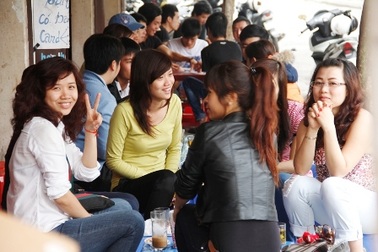 Văn hóa “cà phê cóc” xứ Huế