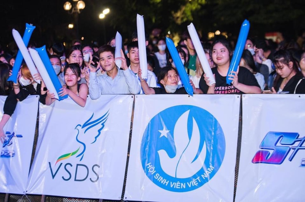 Tưng bừng ngày hội tân sinh viên 2022 - 4