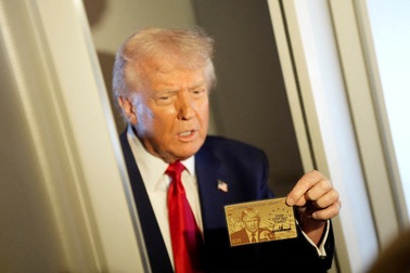 Những con số trong 100 ngày tái nhiệm của ông Trump