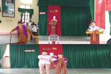 Cụ bà 79 tuổi dùng tiền tiết kiệm ủng hộ phòng chống dịch Covid-19