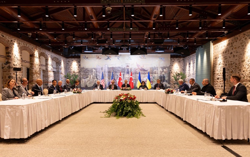 Nga yêu cầu thay đổi cơ chế đàm phán về xung đột Ukraine - 1 Nga yêu cầu thay đổi cơ chế đàm phán về xung đột Ukraine