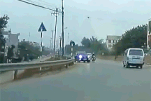 Bất cẩn lái xe, tai nạn chỉ trong tích tắc