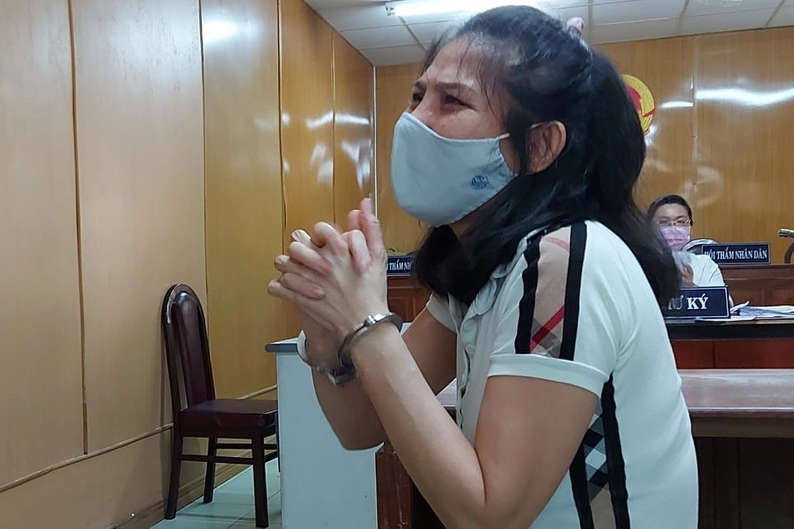 Níu kéo bất thành, cô gái sát hại tình trẻ ngay tại nơi làm việc - 1 Níu kéo bất thành, cô gái sát hại tình trẻ ngay tại nơi làm việc - 1