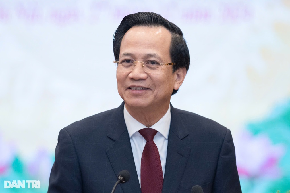 Bộ trưởng chia sẻ trải nghiệm là tư lệnh sau cùng của ngành LĐ-TBXH - 4 Bộ trưởng chia sẻ trải nghiệm là tư lệnh sau cùng của ngành LĐ-TBXH - 4