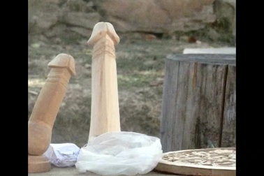 Đến nơi hình ảnh "của quý" xuất hiện nhan nhản khắp nơi