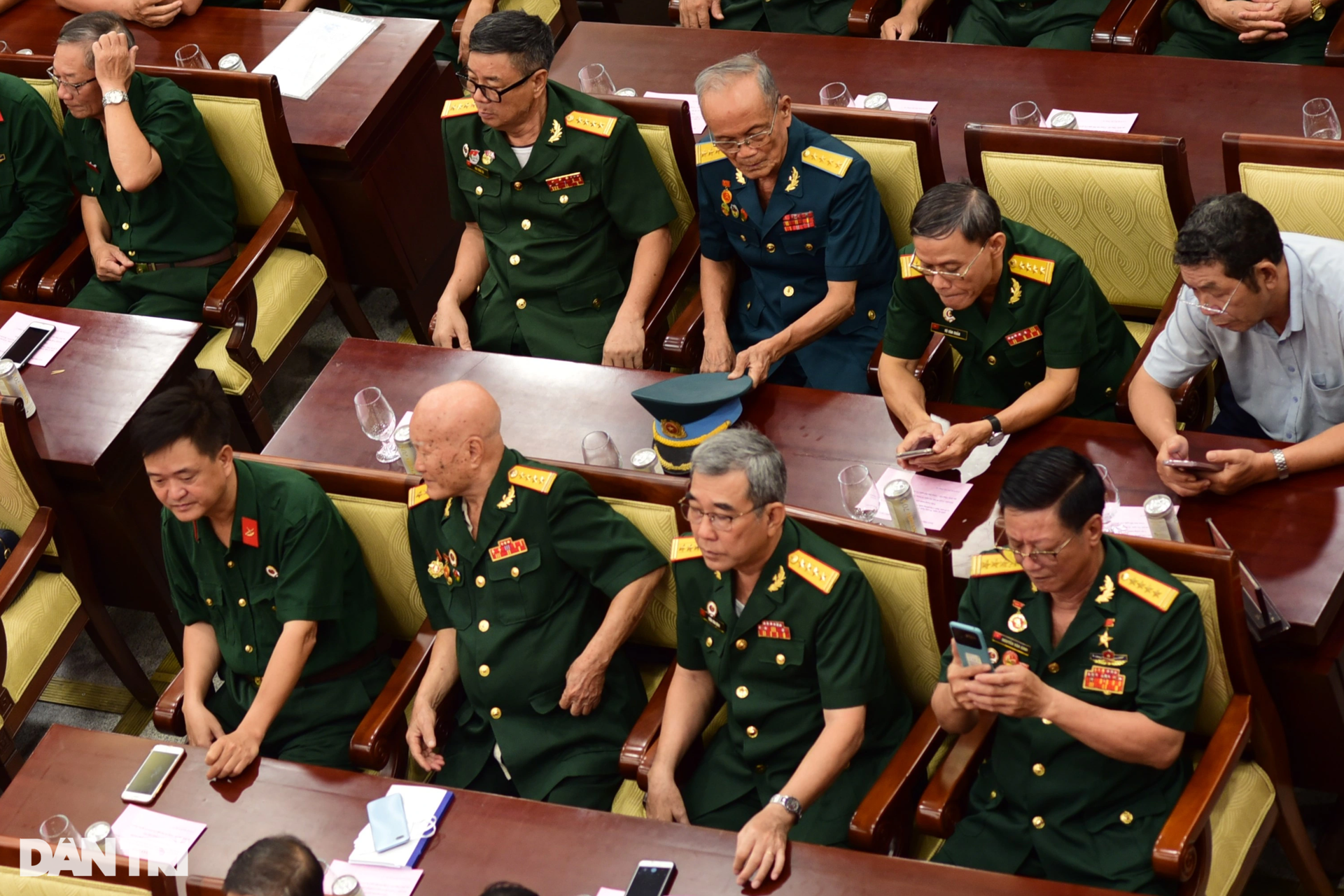 Lãnh đạo, nguyên lãnh đạo Đảng, Nhà nước gặp mặt lão thành cách mạng - 9 Lãnh đạo, nguyên lãnh đạo Đảng, Nhà nước gặp mặt lão thành cách mạng - 9