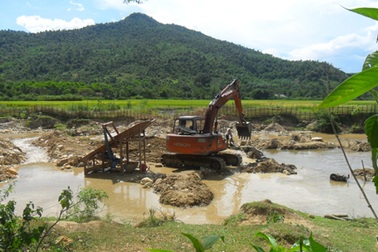 "Vàng tặc" đại náo Châu Phong