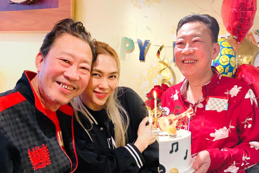 Cuộc sống nhạc sĩ Lê Quang sau khi phẫu thuật cắt một bàn chân giờ ra sao?