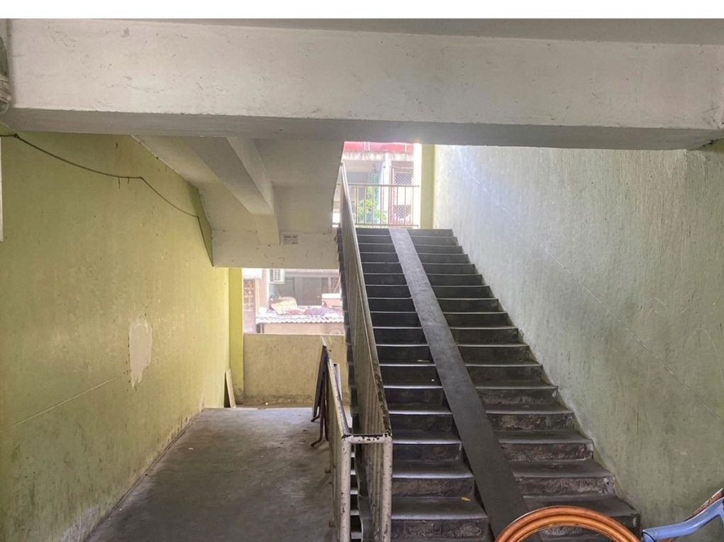 Chung cư cũ, chỉ có thang bộ tại TPHCM vẫn đắt giá, nhiều căn 100 triệu đồng/m2 - 3