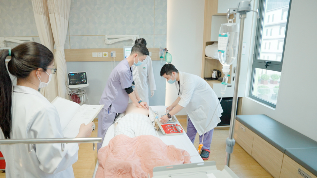 Đau đầu do nắng nóng, khi nào cần nhập viện? - 3
