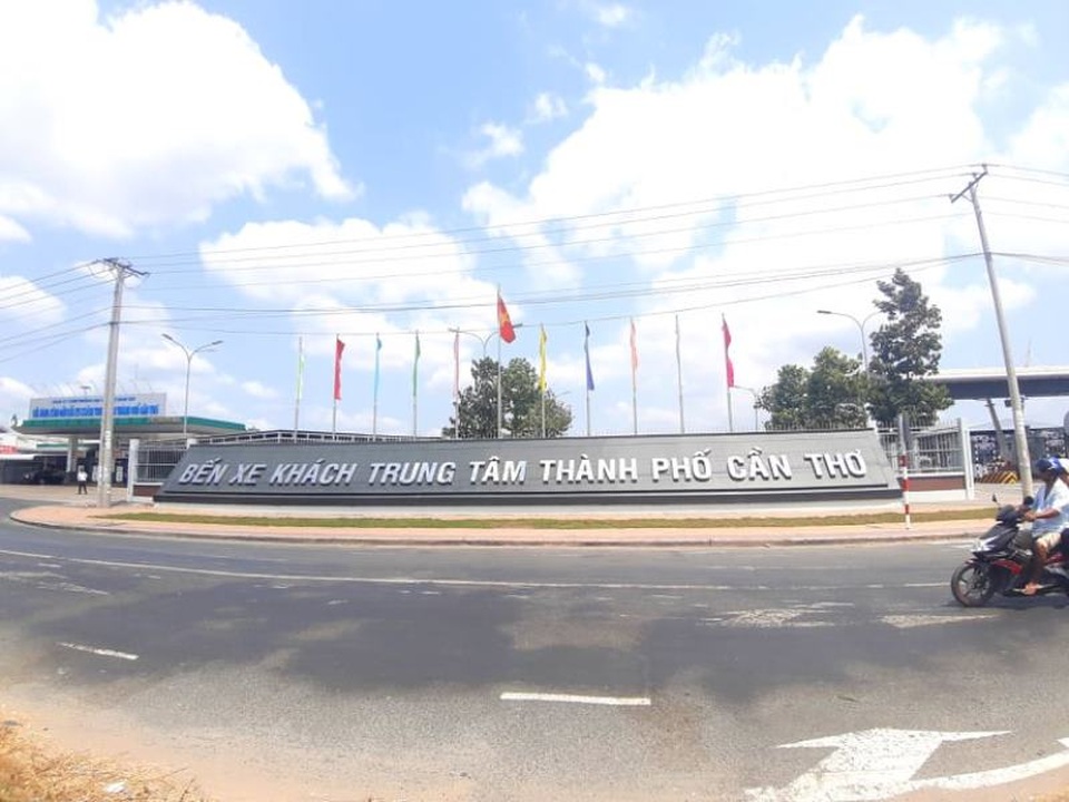 Cần Thơ: Bị nhà xe tố lạm thu, bến xe trần tình thu đúng khung đã duyệt - 1