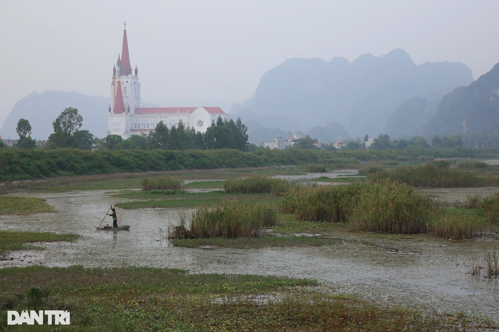 Phong cảnh hoang sơ của vùng đất ngập nước lớn nhất châu thổ sông Hồng - 10 Phong cảnh hoang sơ của vùng đất ngập nước lớn nhất châu thổ sông Hồng - 10