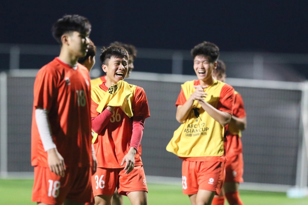 HLV Cristiano Roland tuyên bố đanh thép, U17 Việt Nam sẵn sàng tạo địa chấn - 2