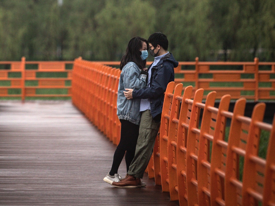 Tỷ lệ kết hôn của người dân Vũ Hán tăng 300%, sau lệnh gỡ bỏ phong toả - 1 Tỷ lệ kết hôn của người dân Vũ Hán tăng 300%, sau lệnh gỡ bỏ phong toả - 1