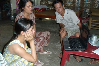 Đắng nghẹn khi biết sự thật về gia đình bé Nhân Ái