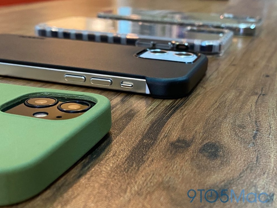 iPhone 12 tiếp tục lộ diện trước ngày ra mắt - 7 iPhone 12 tiếp tục lộ diện trước ngày ra mắt - 7