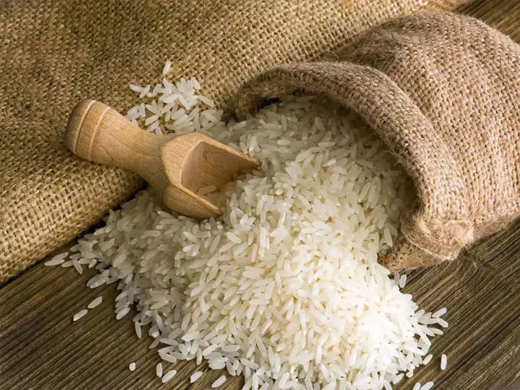 Sau Ấn Độ, thêm Nga và UAE cấm xuất khẩu gạo - 1 Sau Ấn Độ, thêm Nga và UAE cấm xuất khẩu gạo - 1