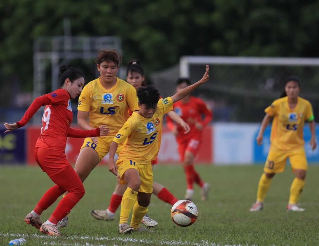 Đội Hà Nam hòa thất vọng tại giải bóng đá nữ vô địch quốc gia 2025 - 1 Đội Hà Nam hòa thất vọng tại giải bóng đá nữ vô địch quốc gia 2025 - 1